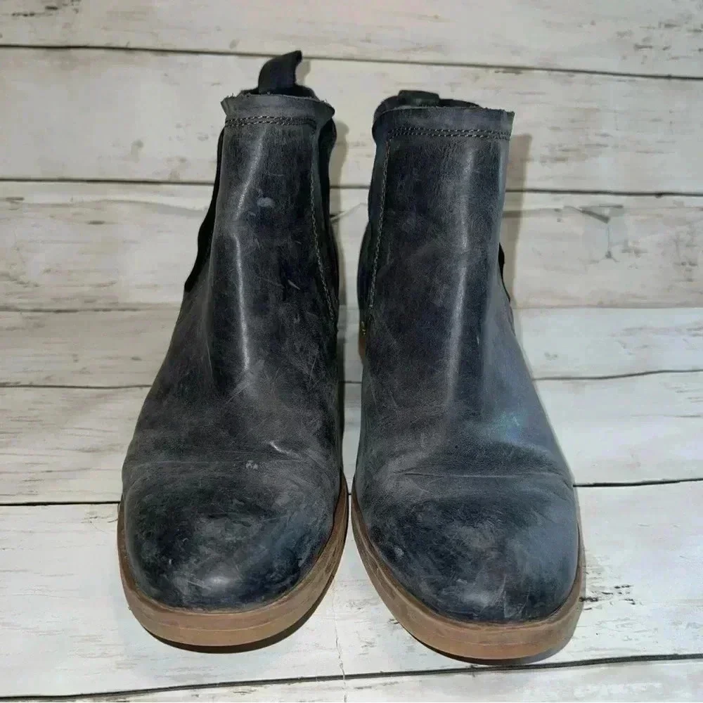 Korks Tea Ankle Booties chelsea heeled black leather women’s 8